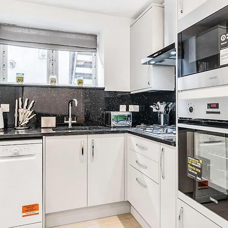 Luxstay Holland Park Apartment With Ac Londyn Zewnętrze zdjęcie